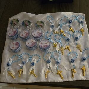Elegant Blue, White and Gold Rosary Favor Set. NWOT.